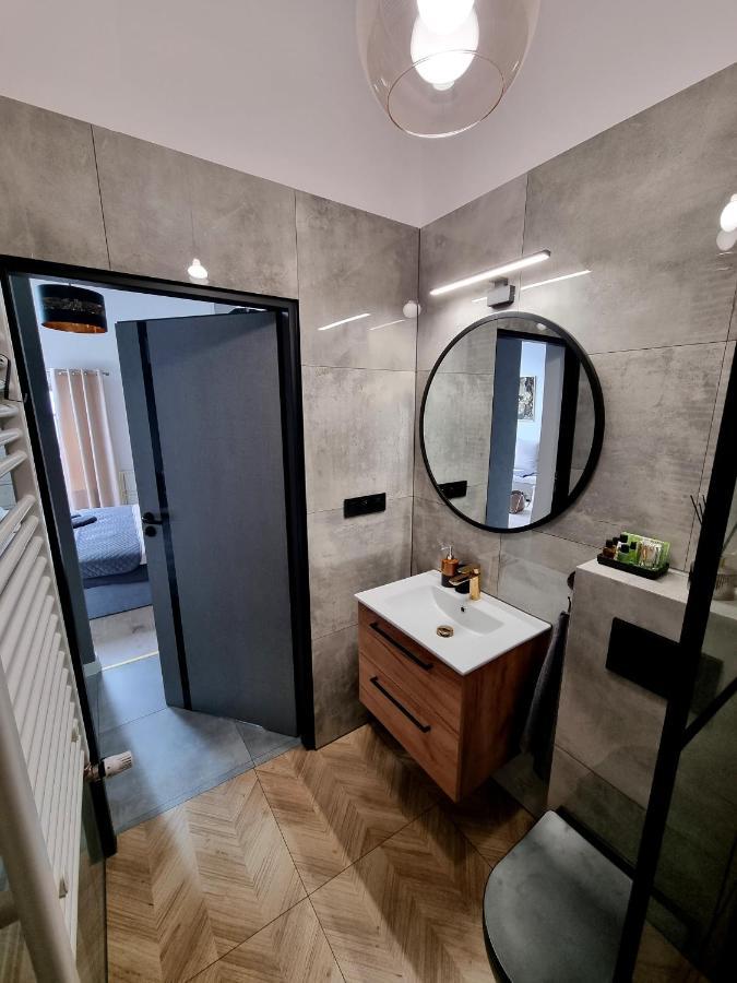 Apartament Miodowa Street Parking Free Krakow Dış mekan fotoğraf